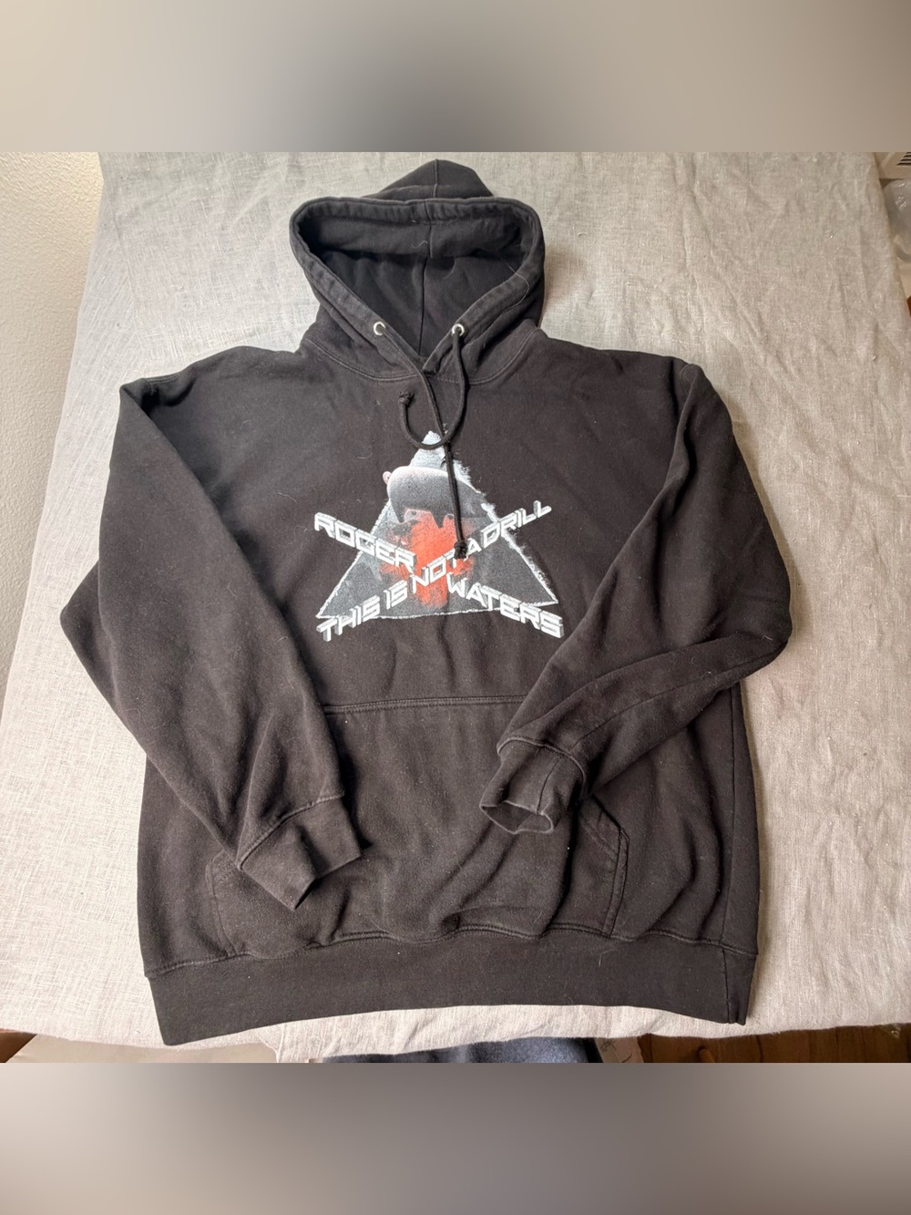 Roger Waters This Is Not A Drill Tour 2022 Hoodie Black Size L Pink Floyd